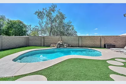 24016 N 66th Lane, Glendale, AZ 85310 - Photo 28