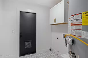 7820 E Loma Land Dr, Scottsdale, AZ 85257 - Photo 16