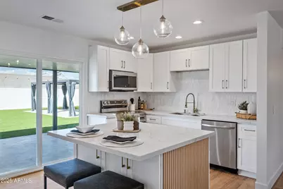 7820 E Loma Land Drive, Scottsdale, AZ 85257 - Photo 12