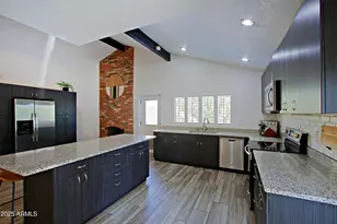 2559 W Olla Cir, Mesa, AZ 85202 - Photo 8