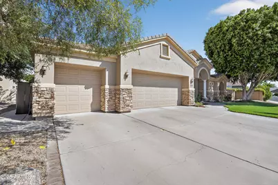 1333 N Cliffside Drive, Gilbert, AZ 85234 - Photo 8