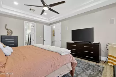 1333 N Cliffside Drive, Gilbert, AZ 85234 - Photo 44