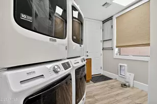 1333 N Cliffside Dr, Gilbert, AZ 85234 - Photo 36