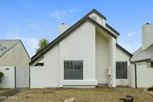 2229 W Ross, Phoenix, AZ 85027 - Photo 1