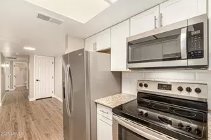 2633 W Ocotillo Rd, Phoenix, AZ 85017 - Photo 12