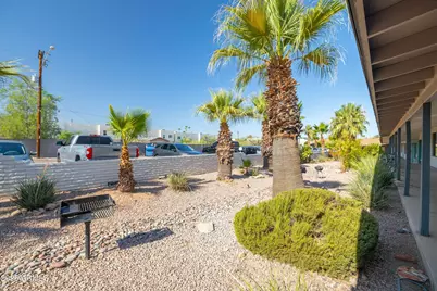 2011 N 51st Street, Phoenix, AZ 85008 - Photo 8