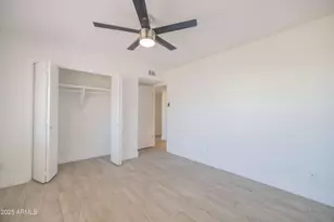 2011 N 51st St, Phoenix, AZ 85008 - Photo 52