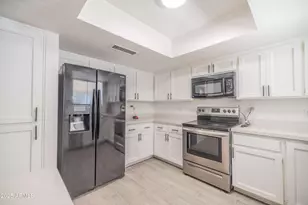 2011 N 51st St, Phoenix, AZ 85008 - Photo 34