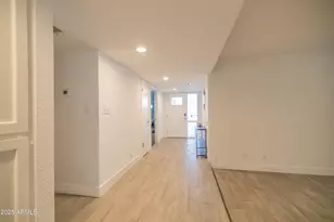 2011 N 51st St, Phoenix, AZ 85008 - Photo 40