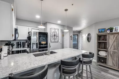 10080 E Mountainview Lake Drive #238, Scottsdale, AZ 85258 - Photo 6