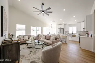 625 N Granite St, Gilbert, AZ 85234 - Photo 8