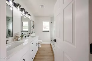 625 N Granite St, Gilbert, AZ 85234 - Photo 20