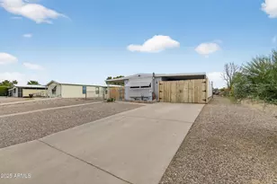 1047 S 96th St, Mesa, AZ 85208 - Photo 1