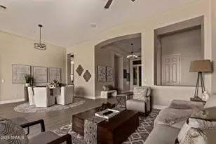 42041 N Mountain Cove Dr, Anthem, AZ 85086 - Photo 10