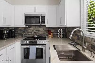 4610 N 68th Street #416, Scottsdale, AZ 85251 - Photo 4