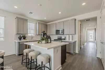 3341 W Garnet Street, San Tan Valley, AZ 85144 - Photo 8