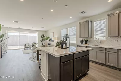 3341 W Garnet Street, San Tan Valley, AZ 85144 - Photo 8