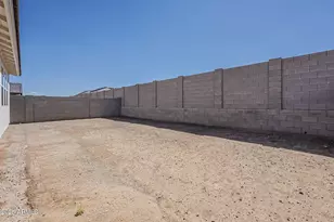 3341 W Garnet St, San Tan Valley, AZ 85144 - Photo 40