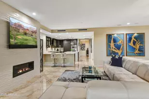 7181 E Camelback Rd, Scottsdale, AZ 85251 - Photo 2