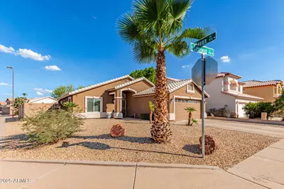 1083 S Cottonwood Court, Gilbert, AZ 85296 - Photo 1