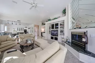 2012 E Glenn Dr, Phoenix, AZ 85020 - Photo 12