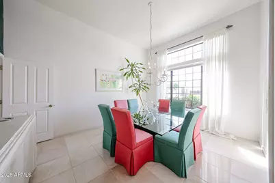 2012 E Glenn Drive, Phoenix, AZ 85020 - Photo 8