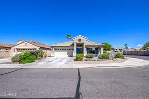 4240 E Amarillo Dr, San Tan Valley, AZ 85140 - Photo 4