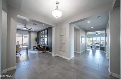 11597 N 169th Avenue, Surprise, AZ 85388 - Photo 4