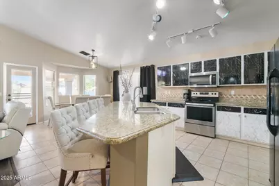 7662 E Peralta Avenue, Mesa, AZ 85212 - Photo 6