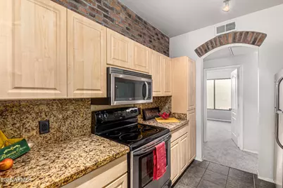 1411 E Orangewood Avenue #242, Phoenix, AZ 85020 - Photo 16