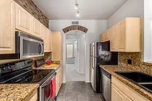 1411 E Orangewood Ave, Phoenix, AZ 85020 - Photo 4