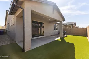 24884 N 171st Ln, Surprise, AZ 85387 - Photo 14