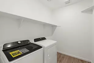 15818 W Gray Fox Trl, Surprise, AZ 85387 - Photo 18