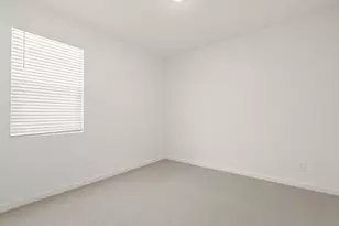 15818 W Gray Fox Trl, Surprise, AZ 85387 - Photo 22