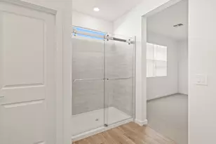 15818 W Gray Fox Trl, Surprise, AZ 85387 - Photo 16