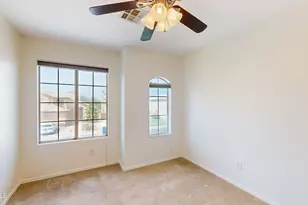 21927 N 74th Ln, Glendale, AZ 85310 - Photo 20