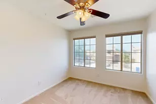 21927 N 74th Ln, Glendale, AZ 85310 - Photo 18