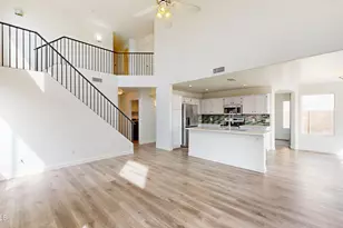 21927 N 74th Ln, Glendale, AZ 85310 - Photo 8