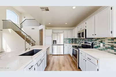 21927 N 74th Lane, Glendale, AZ 85310 - Photo 16