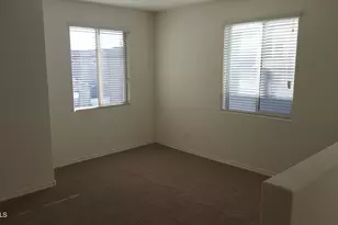 2258 S Wallrade Ln, Gilbert, AZ 85295 - Photo 12