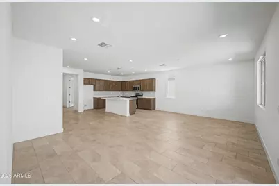 15162 W Gray Fox Trail, Surprise, AZ 85387 - Photo 24