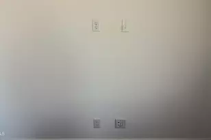 15162 W Gray Fox Trl, Surprise, AZ 85387 - Photo 14