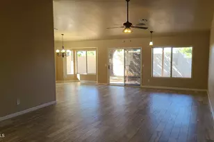 1002 E Hearne Way, Gilbert, AZ 85234 - Photo 2