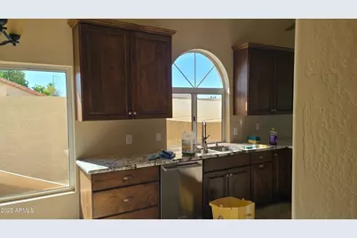 1002 E Hearne Way, Gilbert, AZ 85234 - Photo 8