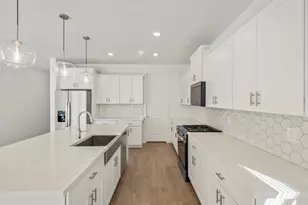 15983 W Desert Spoon Dr, Surprise, AZ 85387 - Photo 6