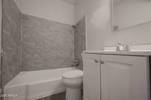 864 E Chandler Blvd, Chandler, AZ 85225 - Photo 10