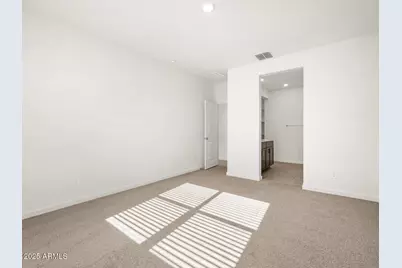 16035 W Bronco Trail, Surprise, AZ 85387 - Photo 14