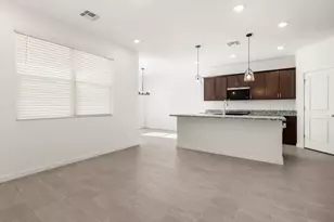 16035 W Bronco Trl, Surprise, AZ 85387 - Photo 10