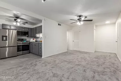 2608 W Berridge Lane #C-220, Phoenix, AZ 85017 - Photo 2