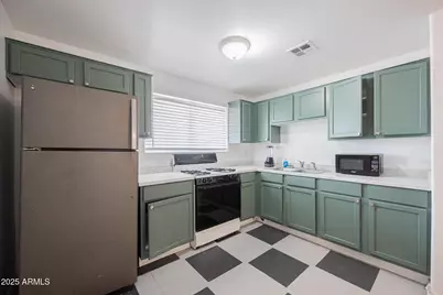 212 N 21st Avenue #4, Phoenix, AZ 85009 - Photo 6